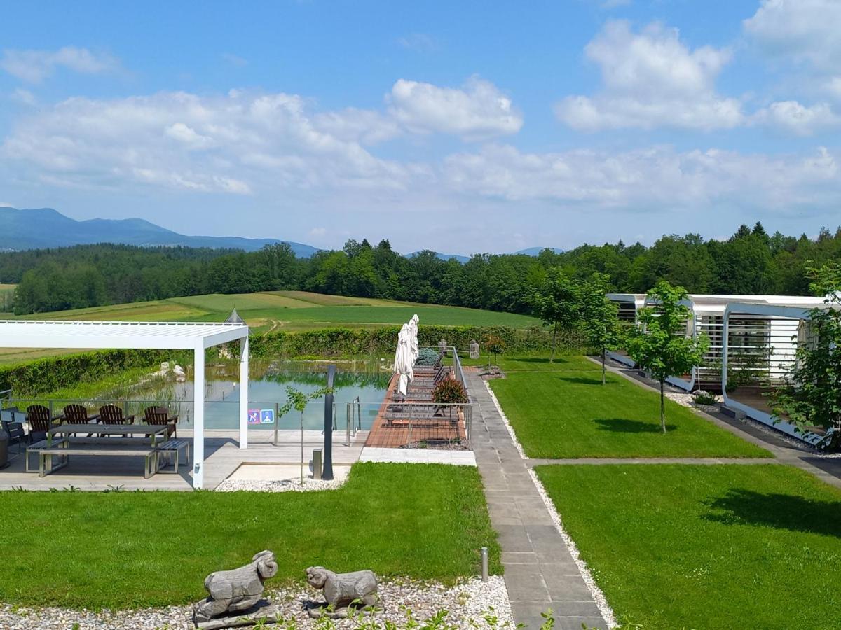 Glamping Maleric With Natural Pool Dragatuš Zewnętrze zdjęcie