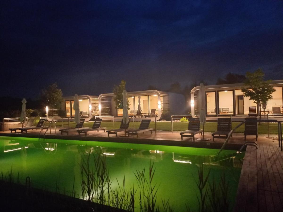 Glamping Maleric With Natural Pool Dragatuš Zewnętrze zdjęcie